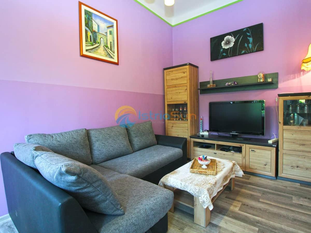 Studio Apartman Lea بولا المظهر الخارجي الصورة